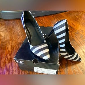 Women’s high heels. Size: 8 1/2 M. Brand: a.n.a. Color: Black and White Stripe.